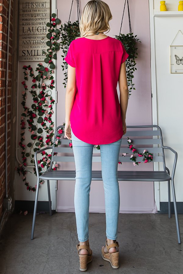 SHORT SLEEVE V NECK SOLID WOVEN TOP